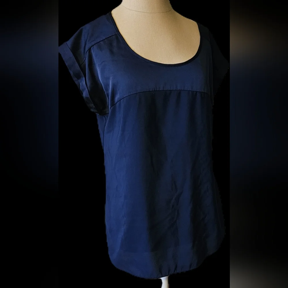 Express Short Sleeve Blouse - Picture 1 of 2